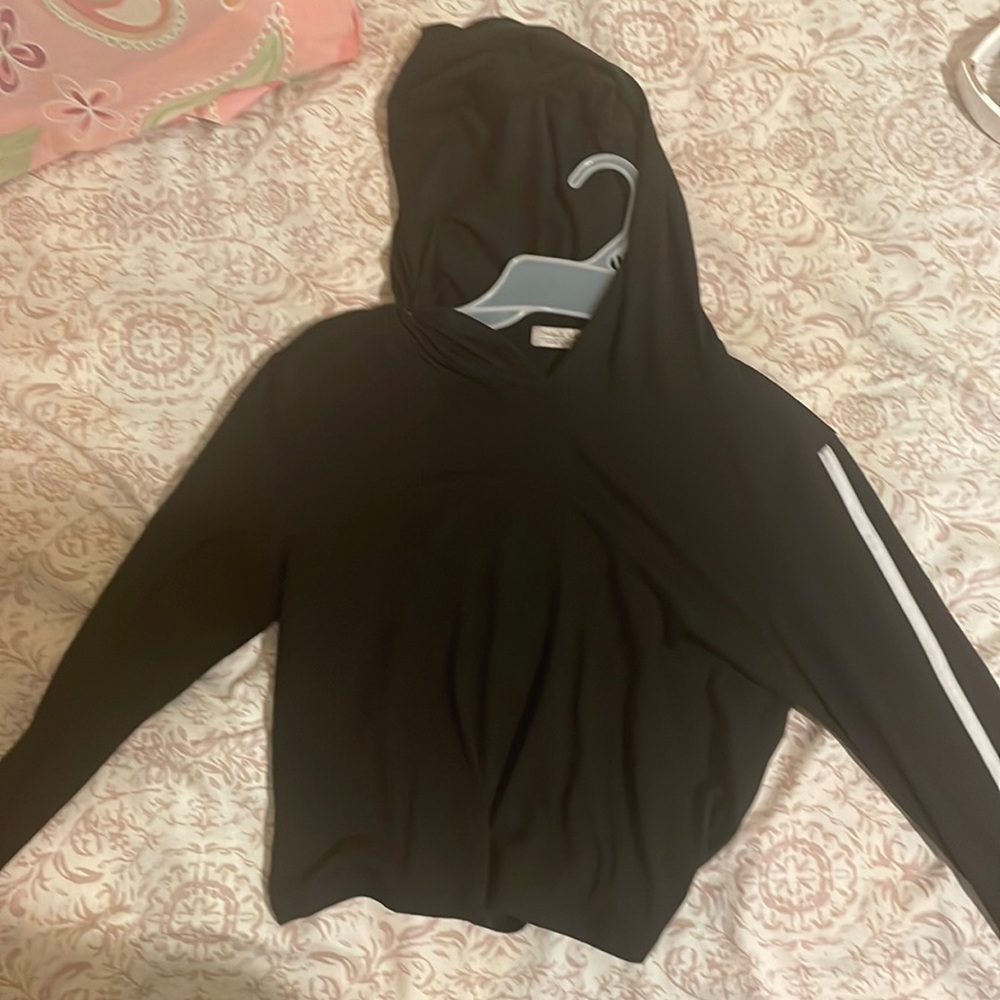 black cropped hoodie